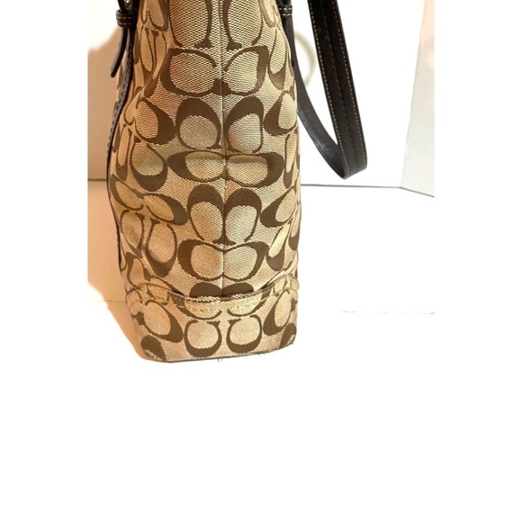 Coach Brown Signature print canvas Tote Bag - Picture 4 of 10